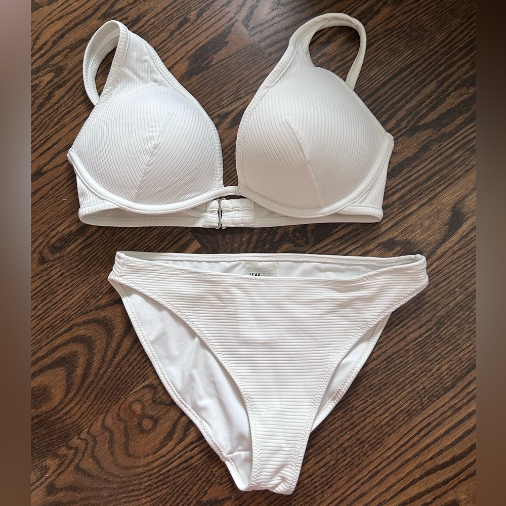 HM new bikini